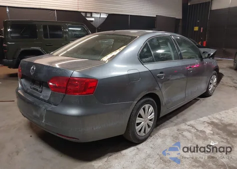 2014 Volkswagen Jetta 2.0L S z USA, uszkodzony, nr VIN 3VW2K7AJ3EM324807